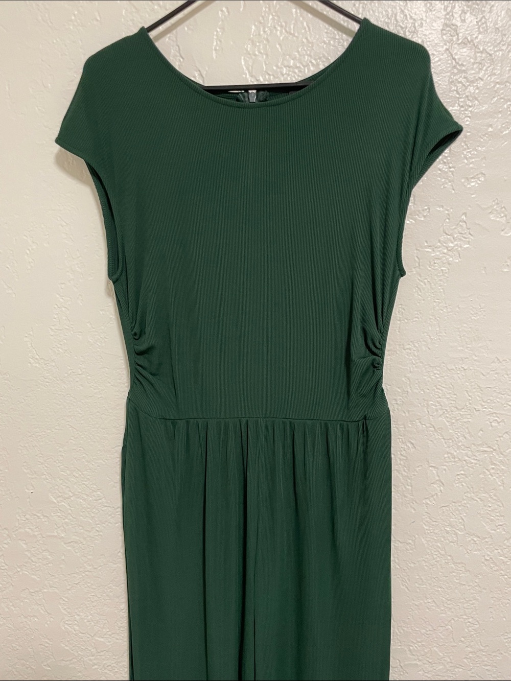 Cap-Sleeve Emerald Green Jumpsuit
